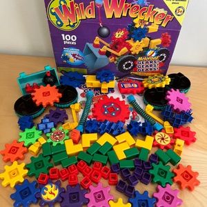 Learning Resources Wild Wrecker Gear Building Kit Motorized 100 Pieces
